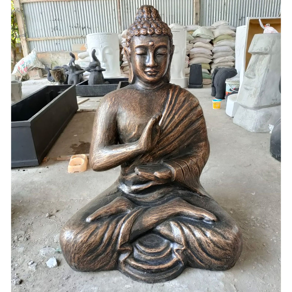 Buda Dourado Antigo em Meditação em Estupa - 1,5m