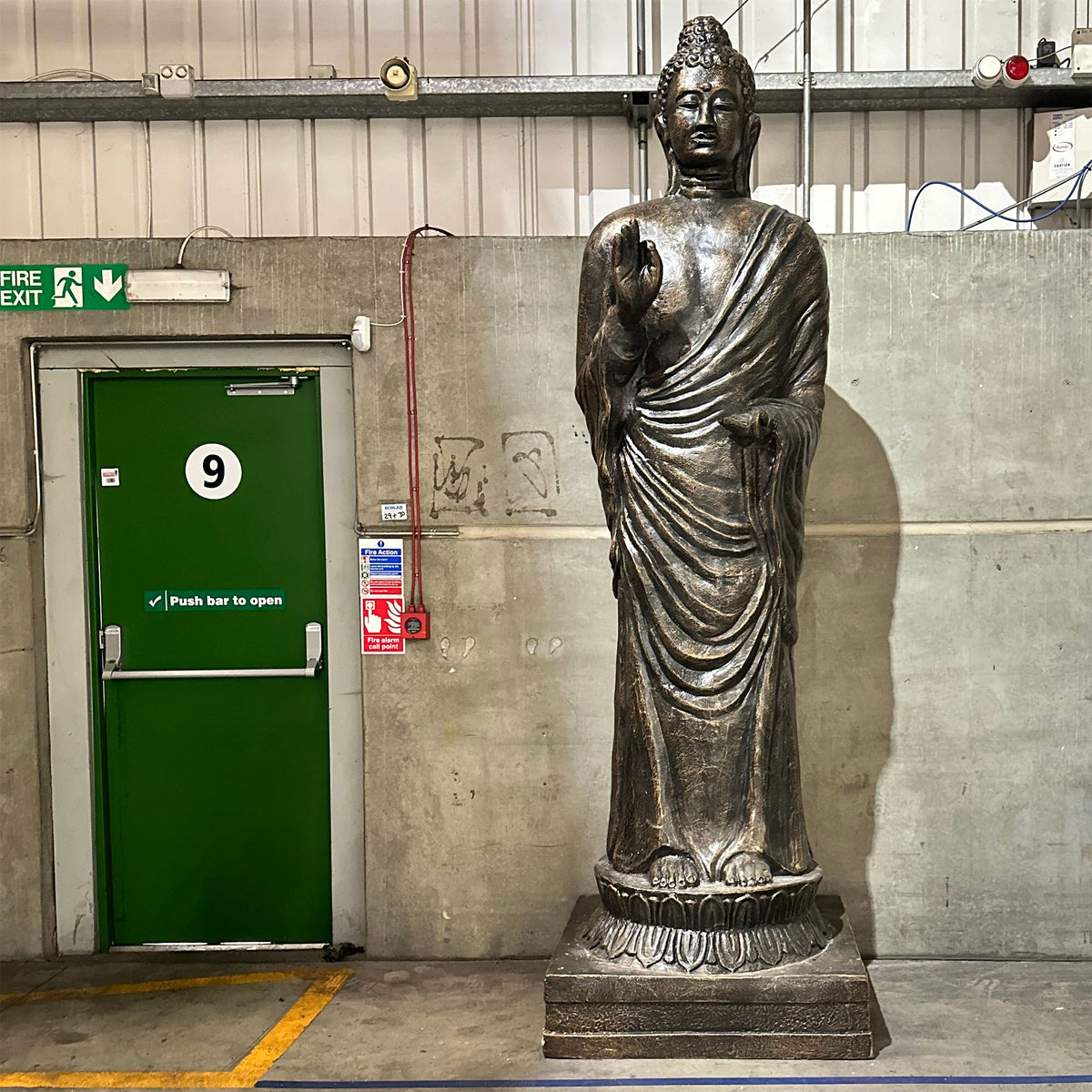 Estátua Alta de Buda de Pé Dourado Antigo - 3m de Altura