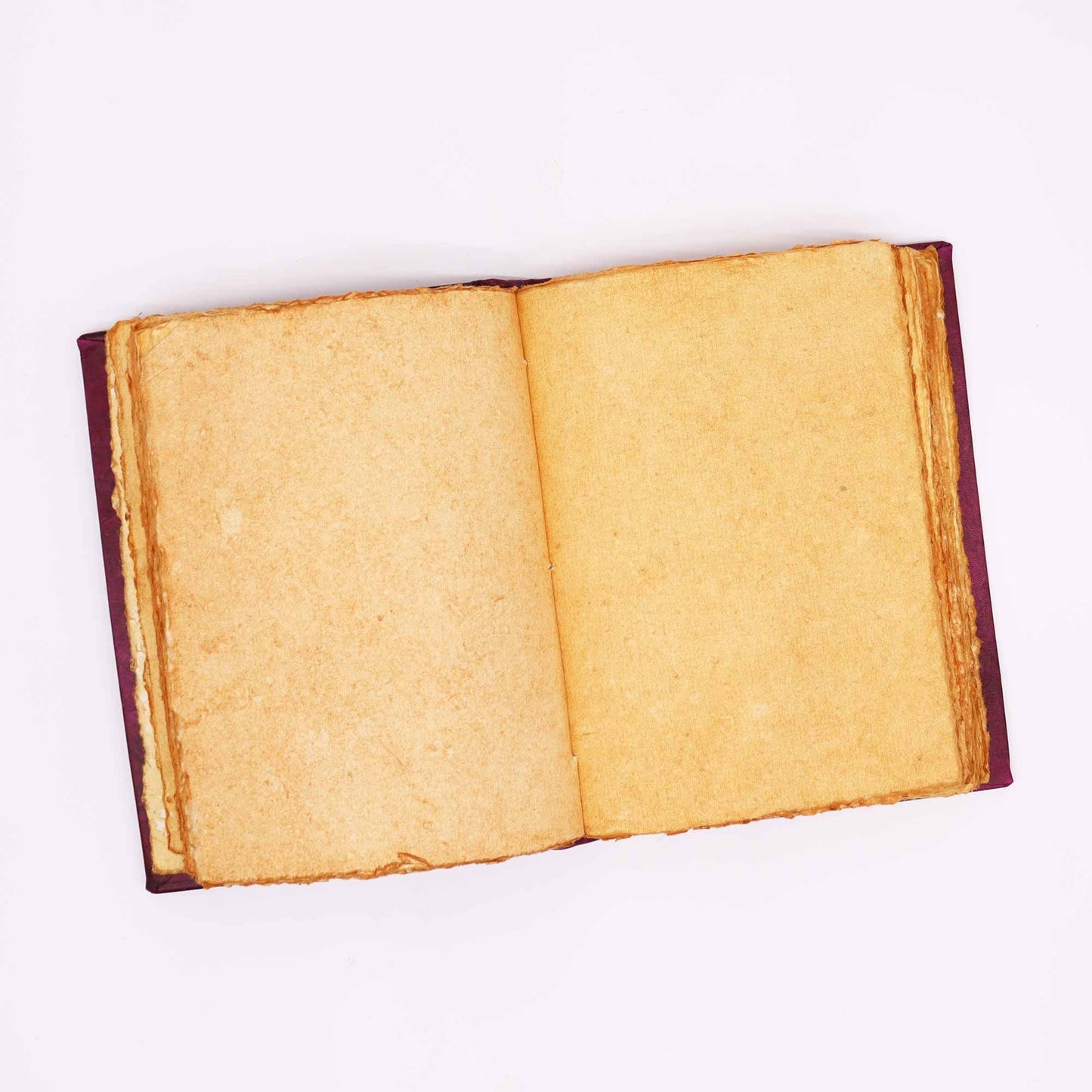 Livro Bronzeado Vermelho - Decoração Hamsa em Relevo - Hoc Sensu