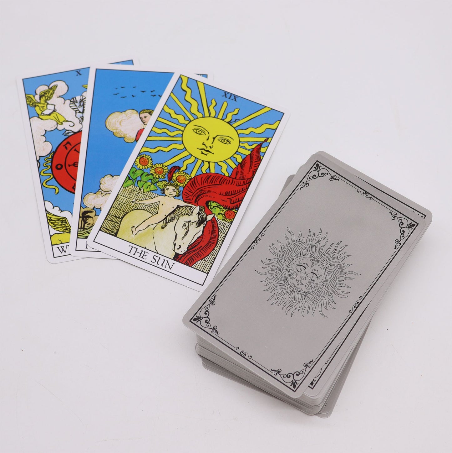Cartas de Tarot Arcanos Tradicionais com Livro Guia