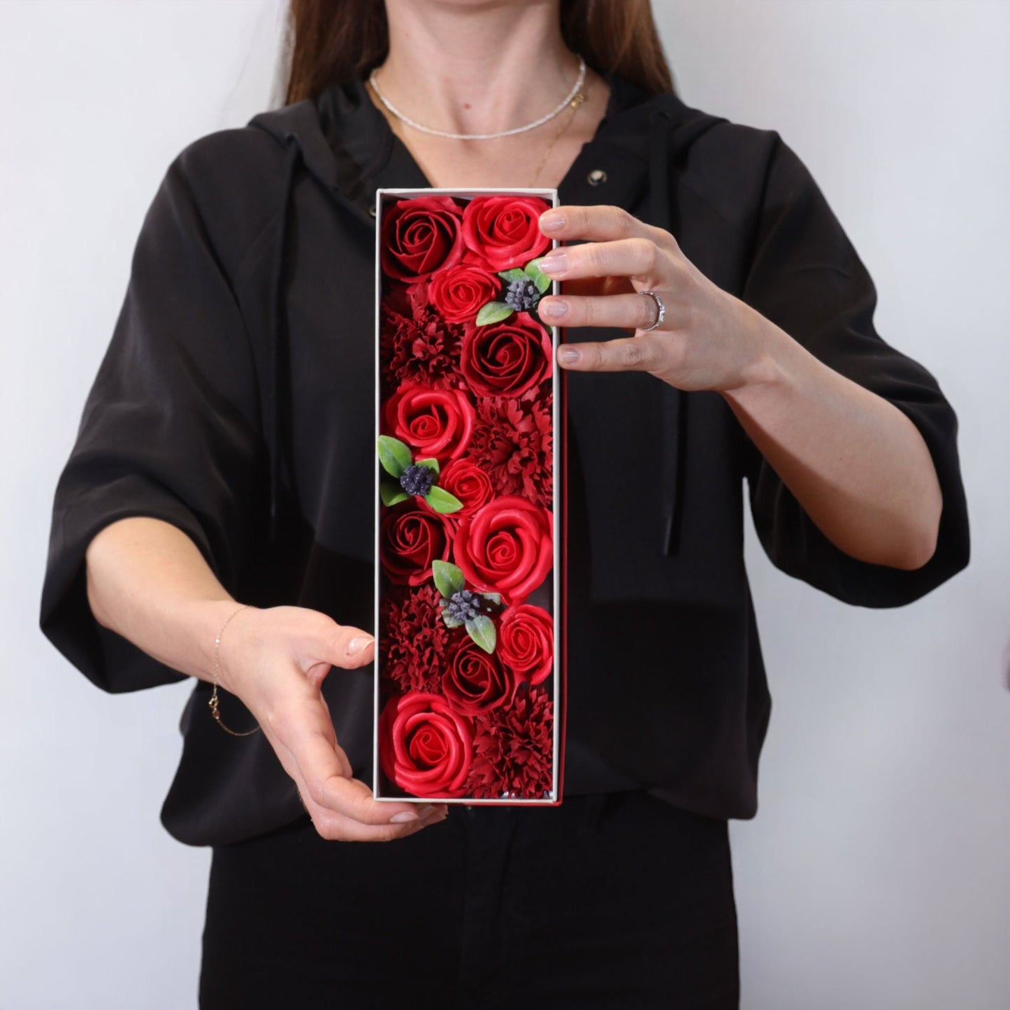 Flores de Sabão - Caixa Larga Rosas Vermelhas Clássicas - HOC Sensu