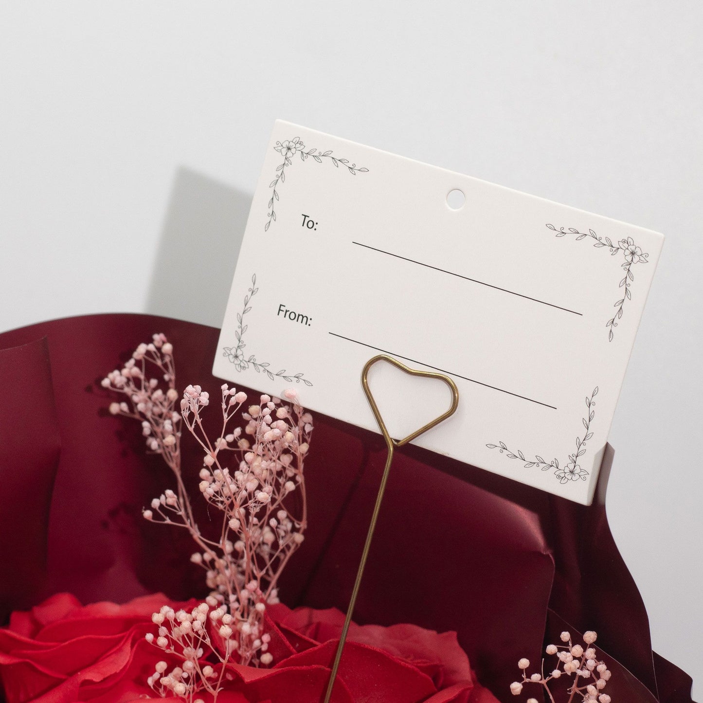 Ramo Grande de Rosas Vermelhas - O Amor é Eterno - Cartão de Presente